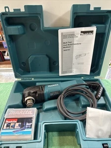 Makita TM3010CX1 - 3 AMP regelbares Multi-Tool-Kit mit Koffer, Zubehör - Bild 1 von 9