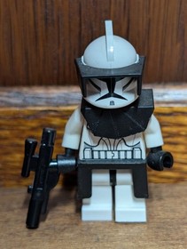LEGO (R) Star Wars Clone Trooper Captain Minifigure sw0223 - From Set 8014