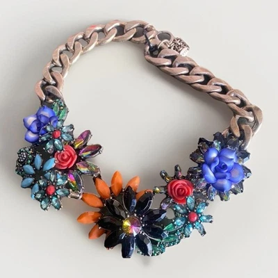 Zara Necklace Flower Clusters Vintage Costume Jewelry - Image 1 of 4