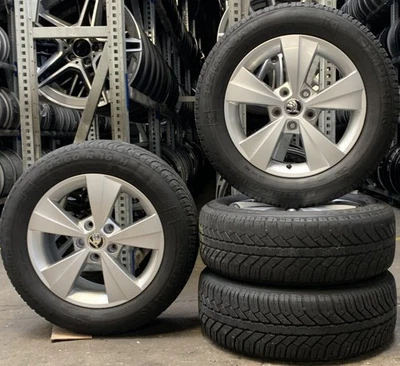 4x Original SKODA Winterräder 205/60 R16 92H - für Octavia 2356 - Bild 1 von 3