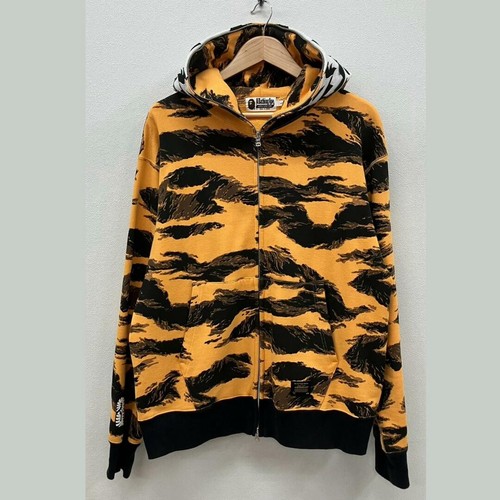 A BATHING APE (BAPE) Felpa con cappuccio Aeon Hiro Store usata una scimmia da bagno tigre mimetica vestibilità rilassata zip intera
