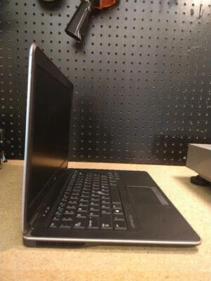 Dell Latitude E7440 | Intel Core i5-4200U @ 1.6GHz | 8GB RAM | No HDD/OS  - Image 1 of 4