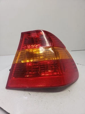 Luz trasera de pasajero sedán mercado de Canadá para BMW 320i 969544 02-05 Foto 1 de 4