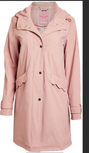 Kate Spade New York Regenmantel mit Jakobsmuschelbesatz weich pfingstrosenrosa maschinenwaschbar neu mit etikett - Bild 1 von 7