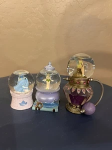 Disney Parks Miniatur 2 Tinkerbell 1 Cinderella Schneekugel Parfum Flakon 2006 - Bild 1 von 6
