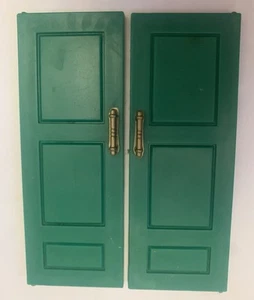 Sylvanian Families Regency Hotel SPARES Green Front Doors Calico Critters B9 - Imagen 1 de 1