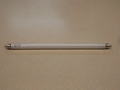 23729 GE Tube Multi-Vapor Lamp 350 Watt - Image 1 of 2