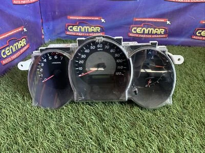 Cuadro de instrumentos velocímetro MT 4 cilindros Toyota Tacoma 2006-2008 83800-04C70 Foto 1 de 4