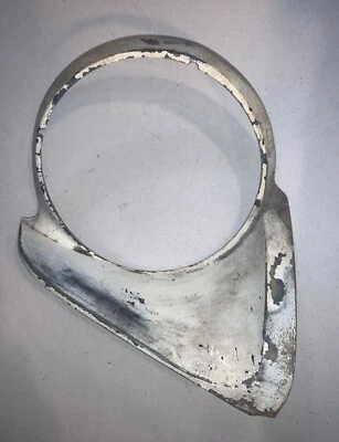 Capuz para farol destro 911102. Triumph Spitfire IV, 1500, GT6 MK3 —-MV —- 5 - Imagem 1 de 4