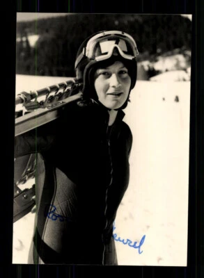 Roswitha Stenzel DDR Rodeln Autogrammkarte Original Signiert + A 240881 - Bild 1 von 2