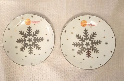 Juego de 2 platos de postre Better Homes & Garden edición limitada 6" copo de nieve 6" Foto 1 de 3