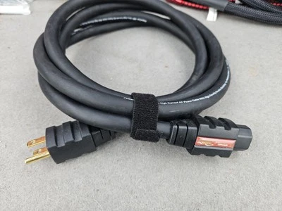 💥Rare Monster Cable PowerLine 300 High Performance AC Power Cord - 8' C-15 bk - Image 1 of 4