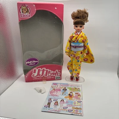 Muñeca de moda vintage 1987 Takara Licca Kimono Rika-Chan Japón difícil de encontrar Foto 1 de 4