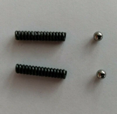 2x spring and ball for AISIN locking hub Toyota Suzuki Mitsubishi Isuzu Daihatsu - Image 1 of 3