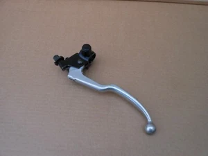 2001 YAMAHA FZS 600 FAZER – CLUTCH LEVER ASSEMBLY - Picture 1 of 4