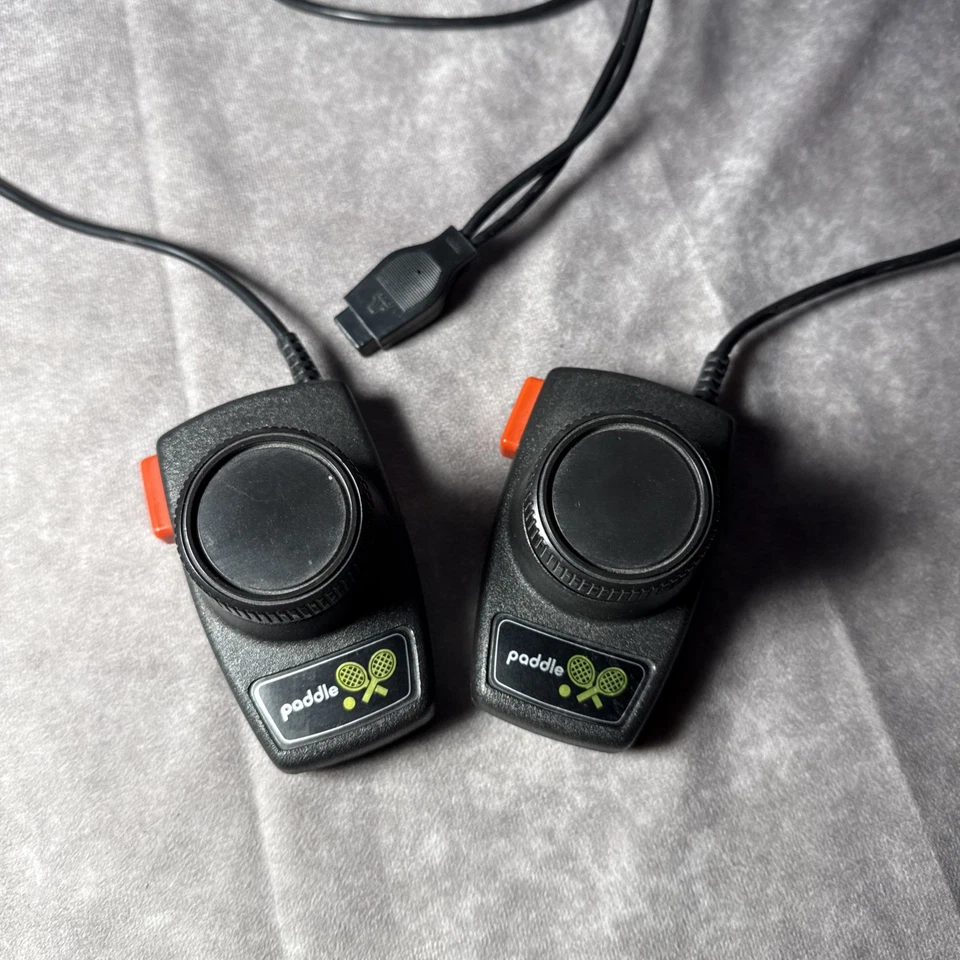 Atari 2600 Pair Of Original  Paddles - Good Shape - Works - Image 1 of 1