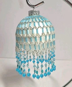 Blau & Silber Perlen Weihnachtsbaum oder Ständer Rocailles Perlen Ornament Handarbeit - Bild 1 von 1