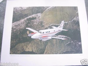 BEECHCRAFT KING AIR - A 90 - OVER YOSEMITE NATIONAL PARK - COLOR POSTER 16 X 20 - Picture 1 of 2