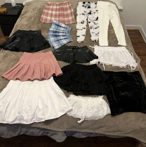 lots of women clothes M size never used - Picture 1 of 4