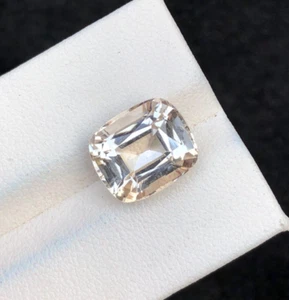 7.91 carate Natural cut topaz cushion shape loose gemstone from Pakistan - Picture 1 of 12
