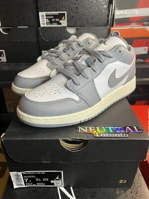 Air Jordan 1 Low 'Vintage Gris' 7Y GS Juvenil Hombre 553560-053 Foto 1 de 3