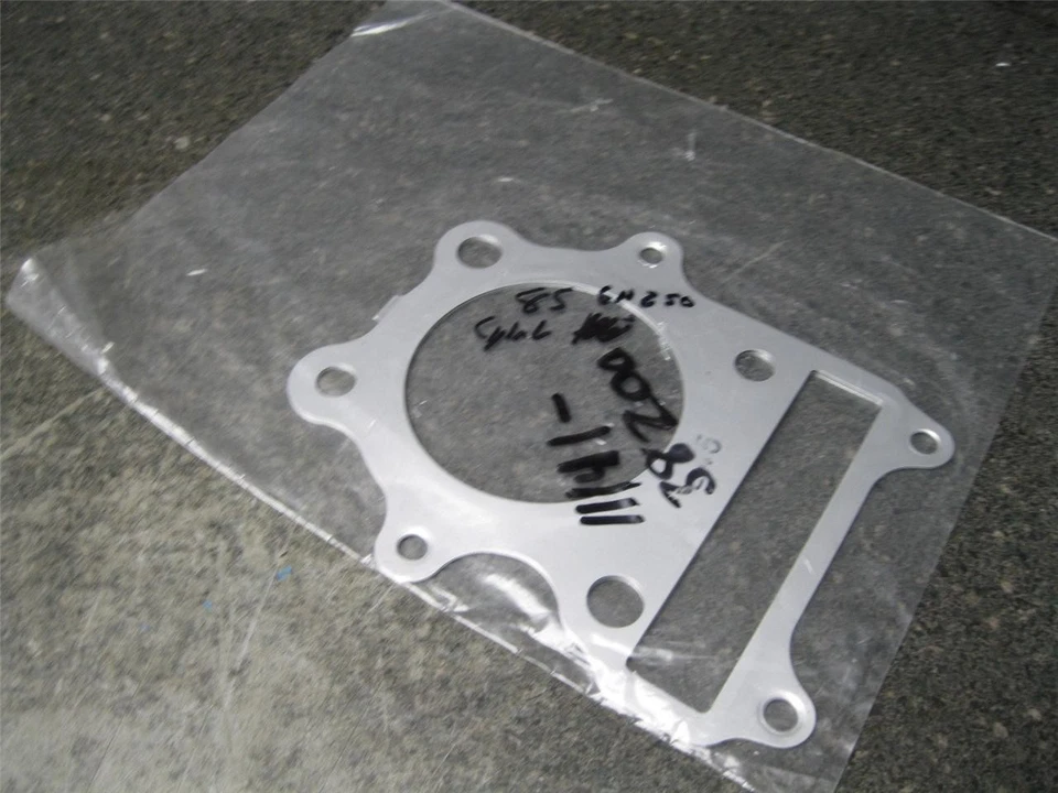 Culata 85 Suzuki GN250 701 Foto 1 de 1