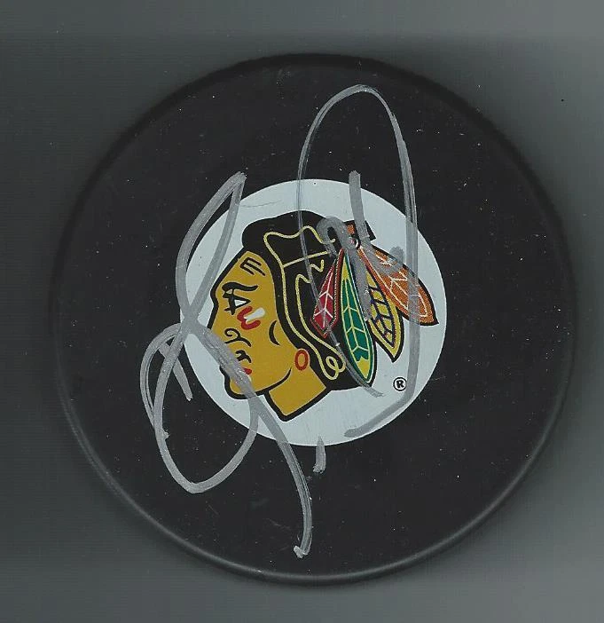 Dave Bolland Signed Chicago Blackhawks Puck - Image 1 of 1