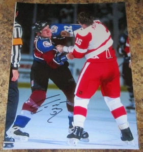 ADAM FOOTE COLORADO AVALANCHE AUTOGRAPHED 8 X 10 MATTE PHOTO (D) - Picture 1 of 2