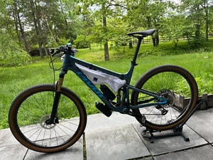 Pivot Mach4 SL - XL - 2023 (Top Level Build) - Picture 1 of 6