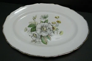 Royal Wilton Oval Serving Platter White Yellow flowers 22K Gold Trim 1st Quality - Picture 1 of 6
