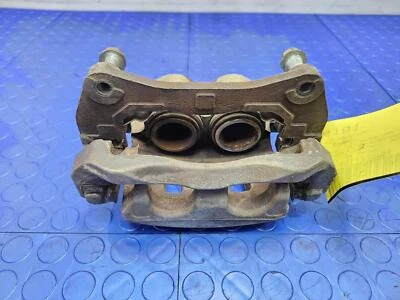 Conjunto de pinza de freno delantera 15 Subaru Legacy 2,5 L sedán lado del conductor izquierdo OEM Foto 1 de 4