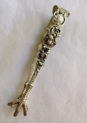 Antique 800 Silver Fancy Sugar Tongs With Cherub Heads - Image 1 of 4