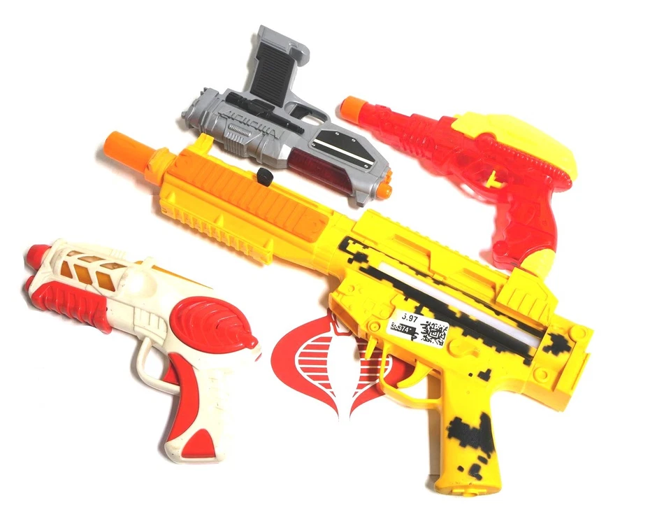 Disfraz Cosplay Accesorio Asalto y Rifles Espaciales Pistolas LOTE ESCALA 1:1  Foto 1 de 1