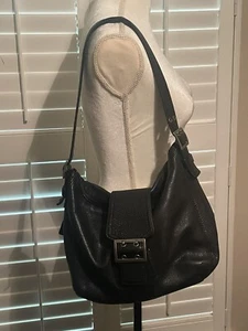 Banana Republic weiche schwarze Ledertasche aus Kieselsteinen EUC - Bild 1 von 12