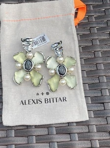 100% Authentic Alexis Bittar Green Ombré  Lucite Flower, Pearl Clip On EARRINGS - Picture 1 of 9