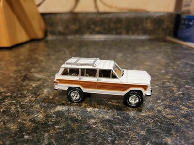  81 Johnny Lightning Jeep Wagoneer Tire N Wheel Swapped Mint Never Displayed  - Image 1 of 2