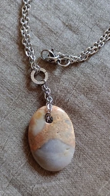 Le Origini - collana in pietra naturale CRAZY AGATA, terzo chakra, Acquario. - Immagine 1 di 3