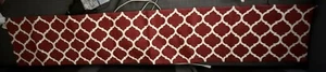 Williams Sonoma Table Runner 13” X 72.5” LN Holiday red & white - Picture 1 of 8