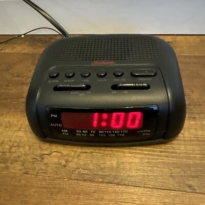 Sunbeam Hospitality AM FM Alarm Black Clock Radio Model #89014  - Image 1 of 3