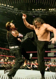 2007 Topps Action WWE Wrestling Card #25 The Great Khali - Picture 1 of 2