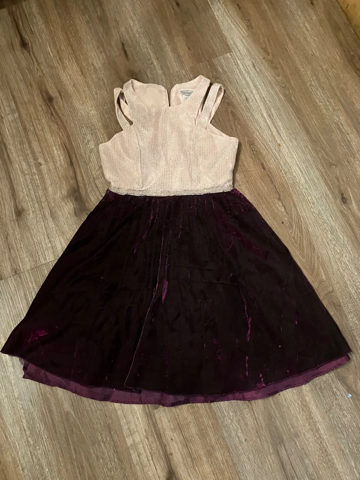 Vestido top feminino tamanho 10 roxo e brilhante por Emily West - Imagem 1 de 4
