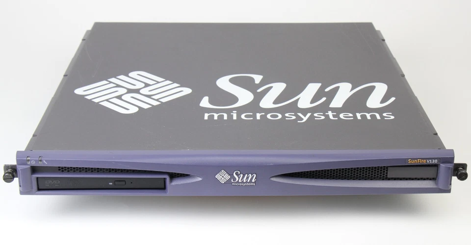 SunFire V120 Server, 650MHz CPU, 1.5 GB RAM, DVD-ROM, NO HDD, Powers On - Image 1 of 4
