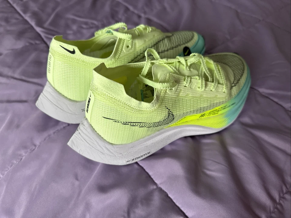 Nike ZoomX Vaporfly NEXT% 2 ( Green/White ) RUNNING SHOES SIZE 7.5 ( CU4123-700) - Image 1 of 4