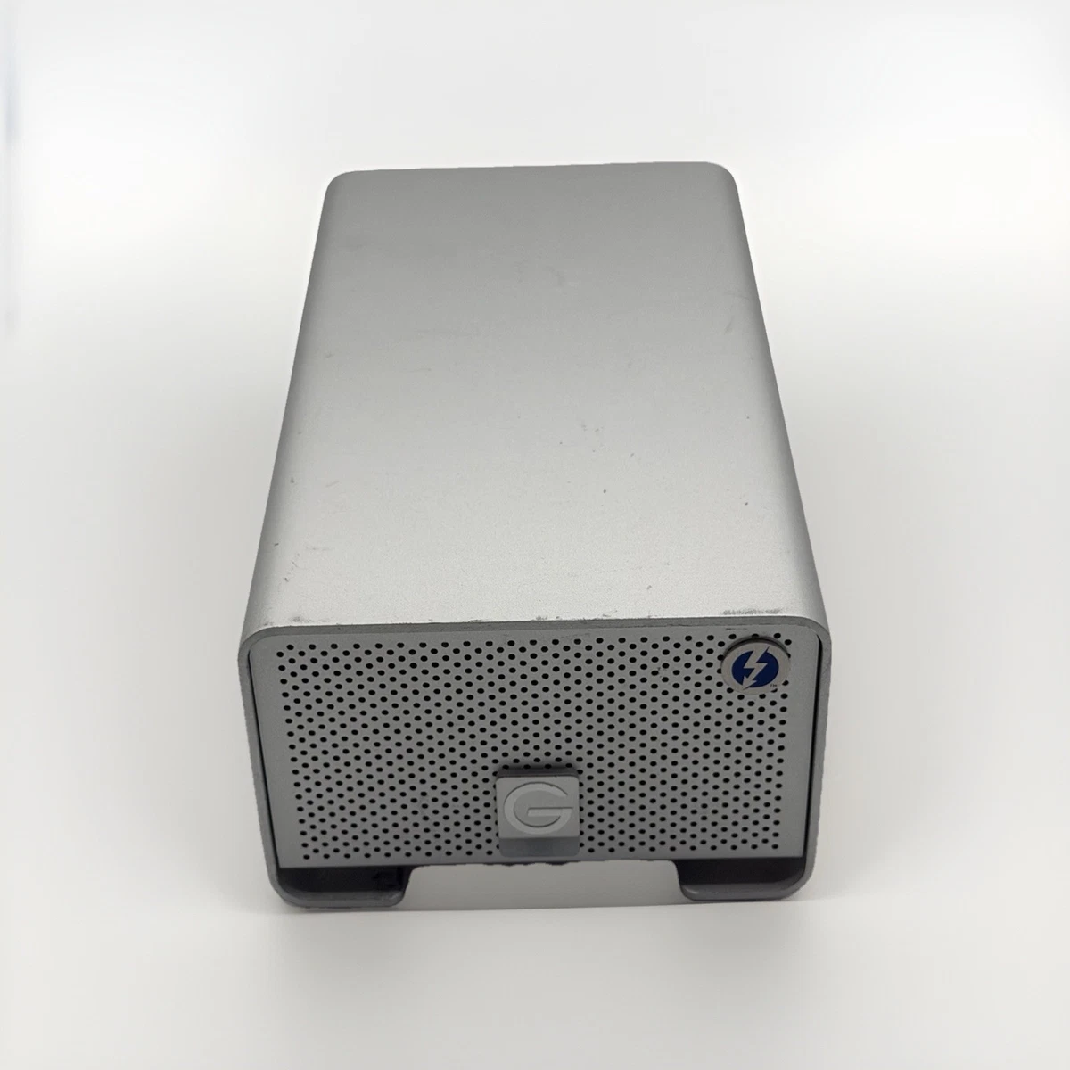 G-RAID with Thunderbolt 2 ケースのみ G-RAID with Thunderbolt 2