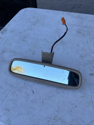 OEM 98 - 05 Lexus GS300 GS400 Rear View Mirror Automatic Dimming Tan 1998 - 2005 - Image 1 of 2
