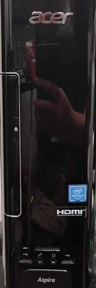 Acer Aspire XC-730 - Pentium J4205  8GB DDR3 - 1TB HDD Windows 10 - Image 1 of 4
