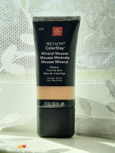 Revlon ColorStay Mineral Mousse Makeup, SPF 20, # 040 *Fair/Light*, 1 fl oz FS - Picture 1 of 4