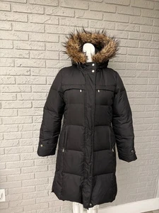 Abrigo acolchado con capucha de piel sintética extraíble negro Michael Kors para mujer talla M - Imagen 1 de 15