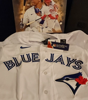 MLB Players Authentic Auto Vlad Guerrero Jr Jersey-Fanatics COA-2024 Under Wraps - Image 1 of 4