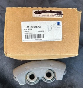 Genuine Mopar Disc Brake Caliper Assembly Right 68548604AA - Picture 1 of 4